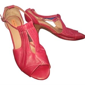 MIZ MOOZ Whitley cherry red‎ peep toe heels sandals 12
